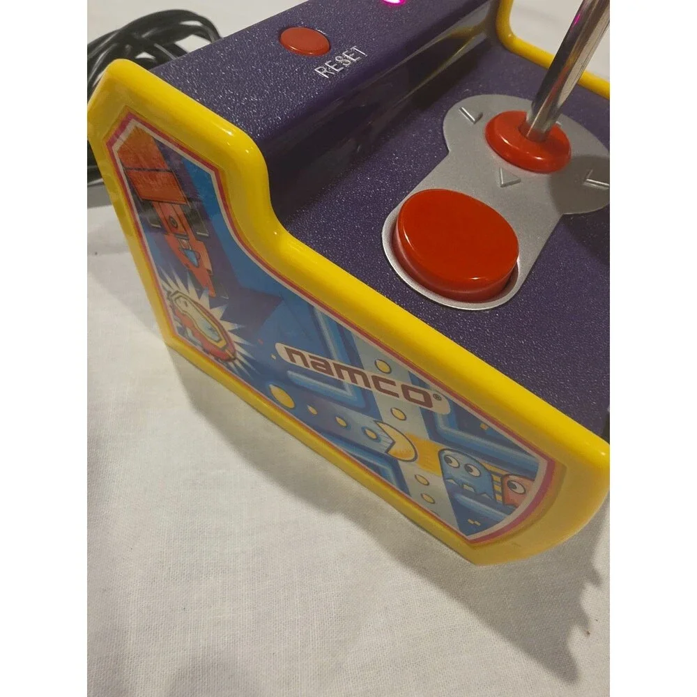 Jakks Pacific Namco Classics 5-in-1 TV Games Plug N Play Joystick 2003 Pac Man